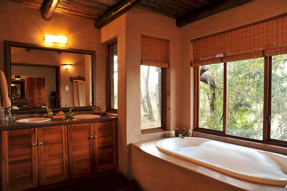 Waterbuck Game Lodge Reserva de Caça Thornybush Exterior foto